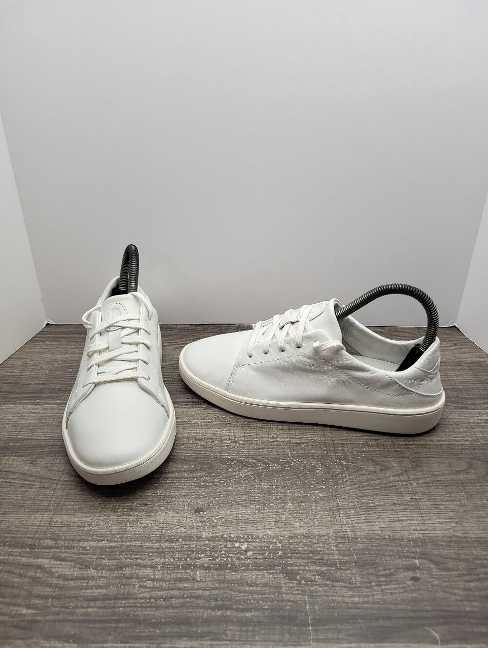 Olukai Pehuea Li 'Ili Shoe Womens Sz 7.5 Leather Comfort Low Casual Sneakers New